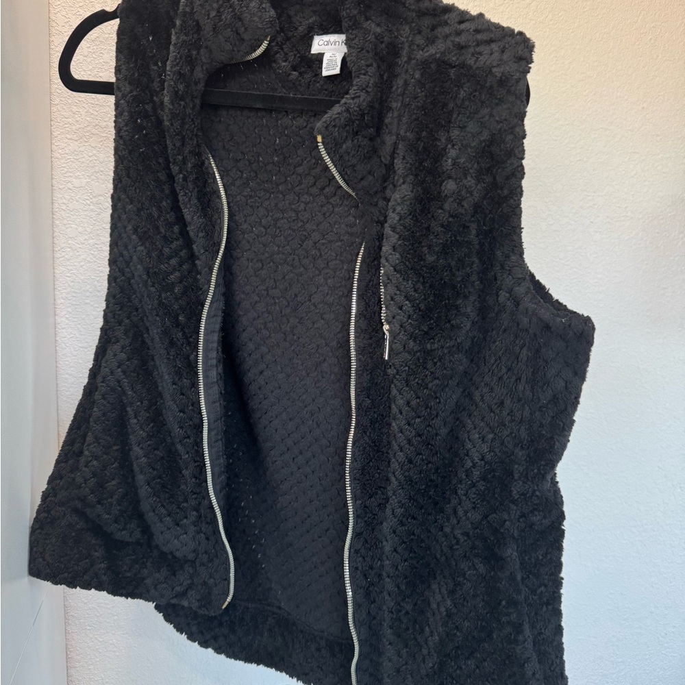 Calvin Klein Textured Black Vest for Women